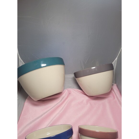 COPY - 4 Blue Rim Nesting Mixing Bowls Set Over & Back Inc. Indoor Outfitters P… - Picture 10 of 12